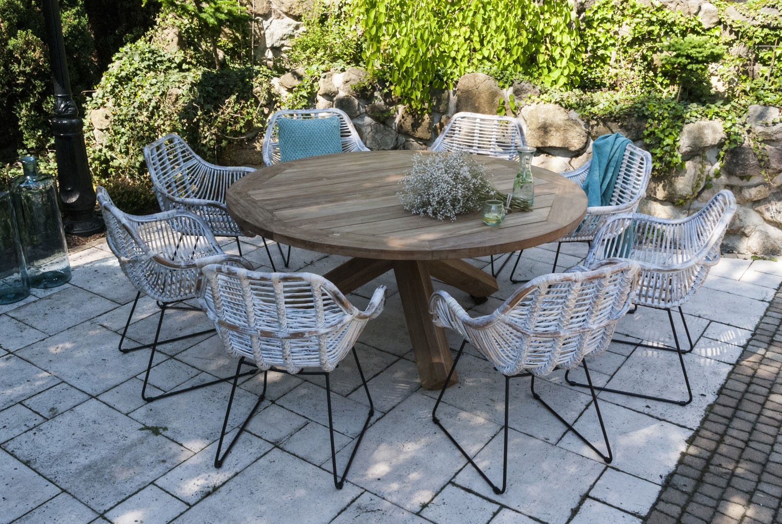 Nowe meble na taras – jakie wybrać?