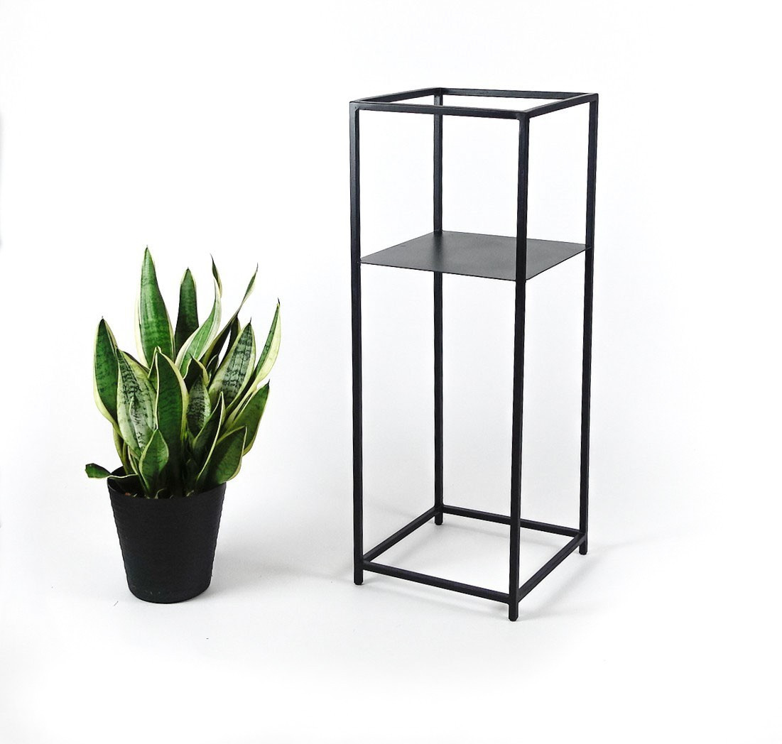 Nowoczesny metalowy kwietnik stojący SEGNI 30X30X80